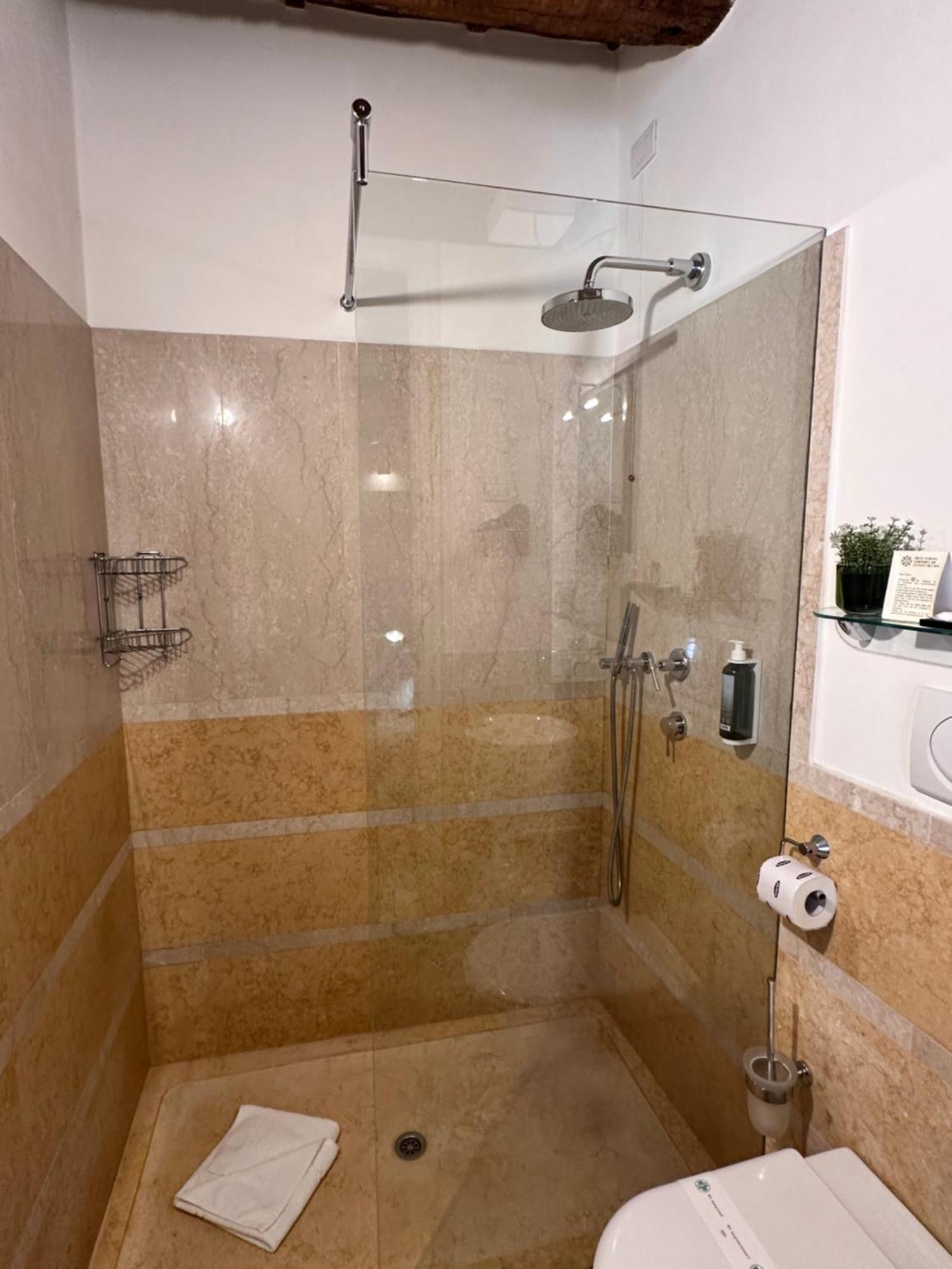 Truly Verona - Delle Erbe Suites Екстериор снимка